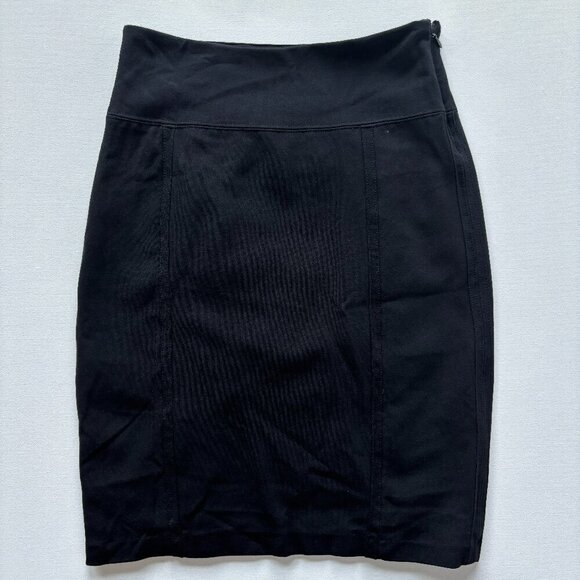 White House Black Market Women's Black Side Zip Mini Skirt Size 0
